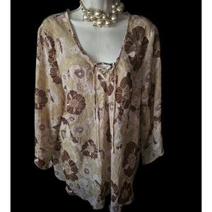 🚨3X$25🔥Citi Woman Floral Lace-Up Women's Top